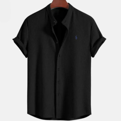 Button-up shirt with textured short sleeves