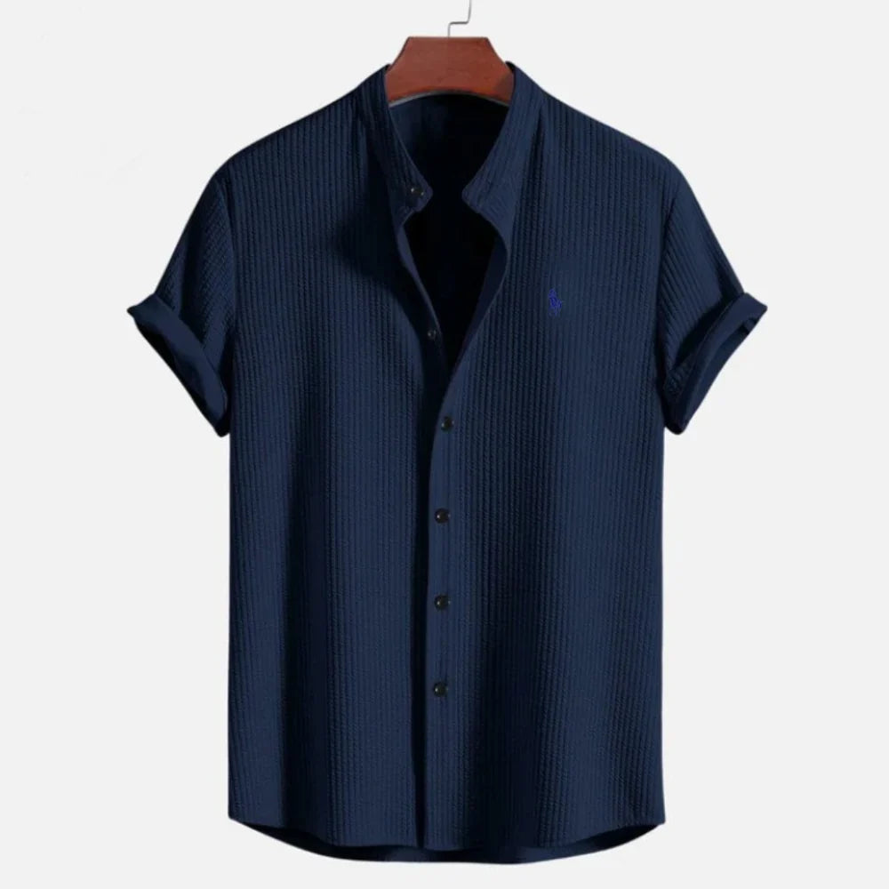 Button-up shirt with textured short sleeves